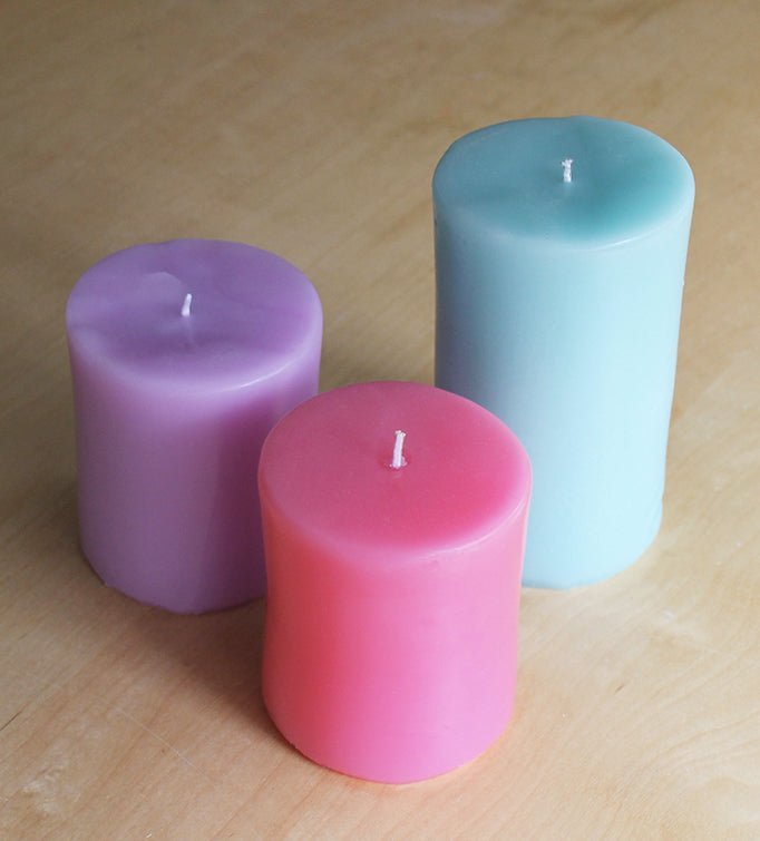 Découvrez nos packs de bougies colorées - La Belle Mèche