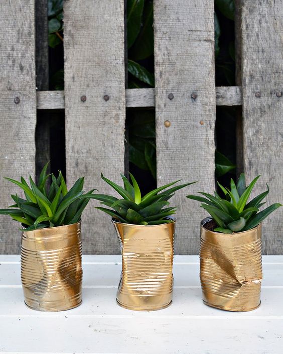 DIY récup' : 5 chouettes idées pour recycler ses boites de conserves ! - La Belle Mèche